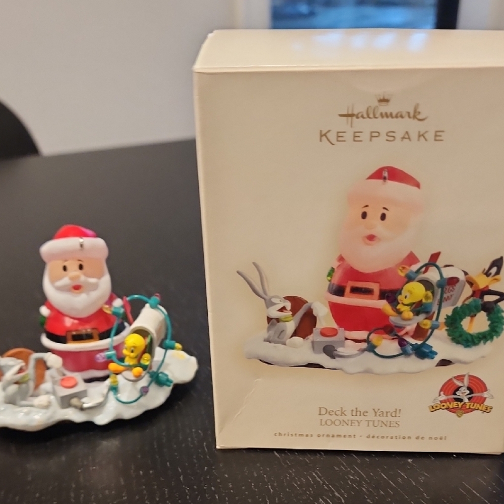Hallmark Keepsake Santa and Looney Tunes Ornament